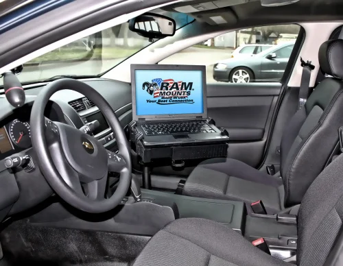 RAM-VB-189-SW1 Крепление для ноутбука RAM No-Drill для Chevrolet Caprice 2011-2013 годов выпуска. фото 2