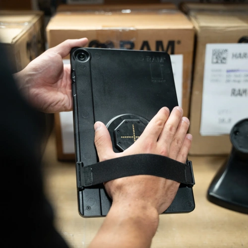 Ремешок GDS® для IntelliSkin® Thin-Case™ — для больших планшетов (RAM-GDS-TC-HS2U) фото 5 Ремешок GDS® для IntelliSkin® Thin-Case™ — для больших планшетов (RAM-GDS-TC-HS2U) фото 5